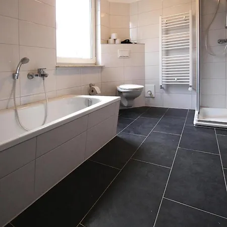 Kiebitz, Plau Am Nyaraló